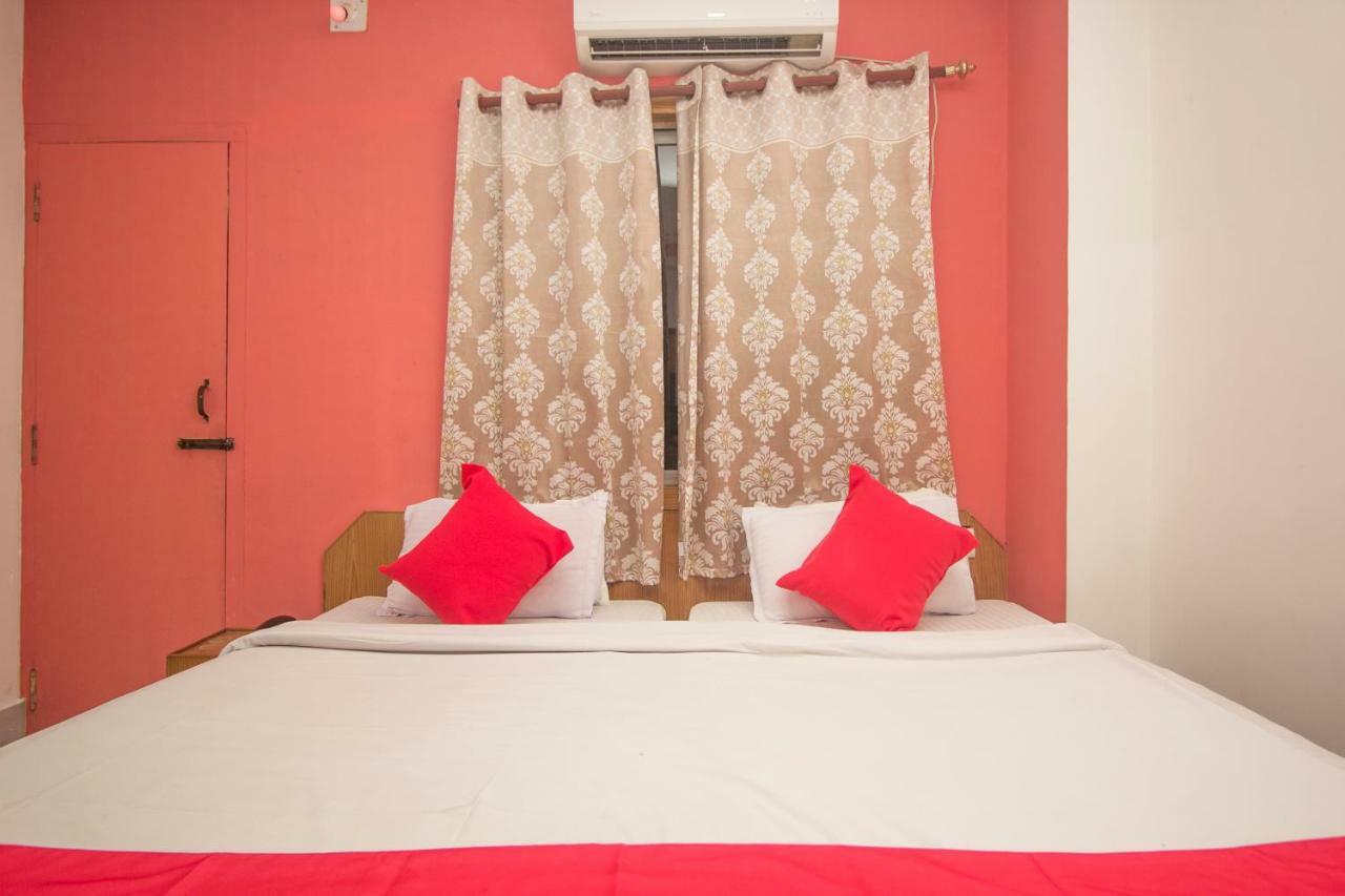 Hotel Nandanik Palace Fālākāta Eksteriør billede
